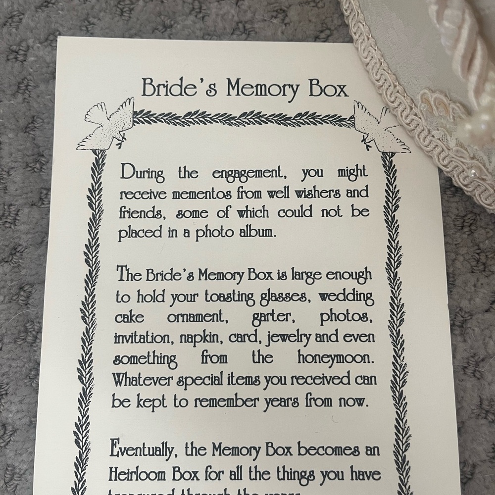 Bride’s Memory Box - Picture 4 of 5